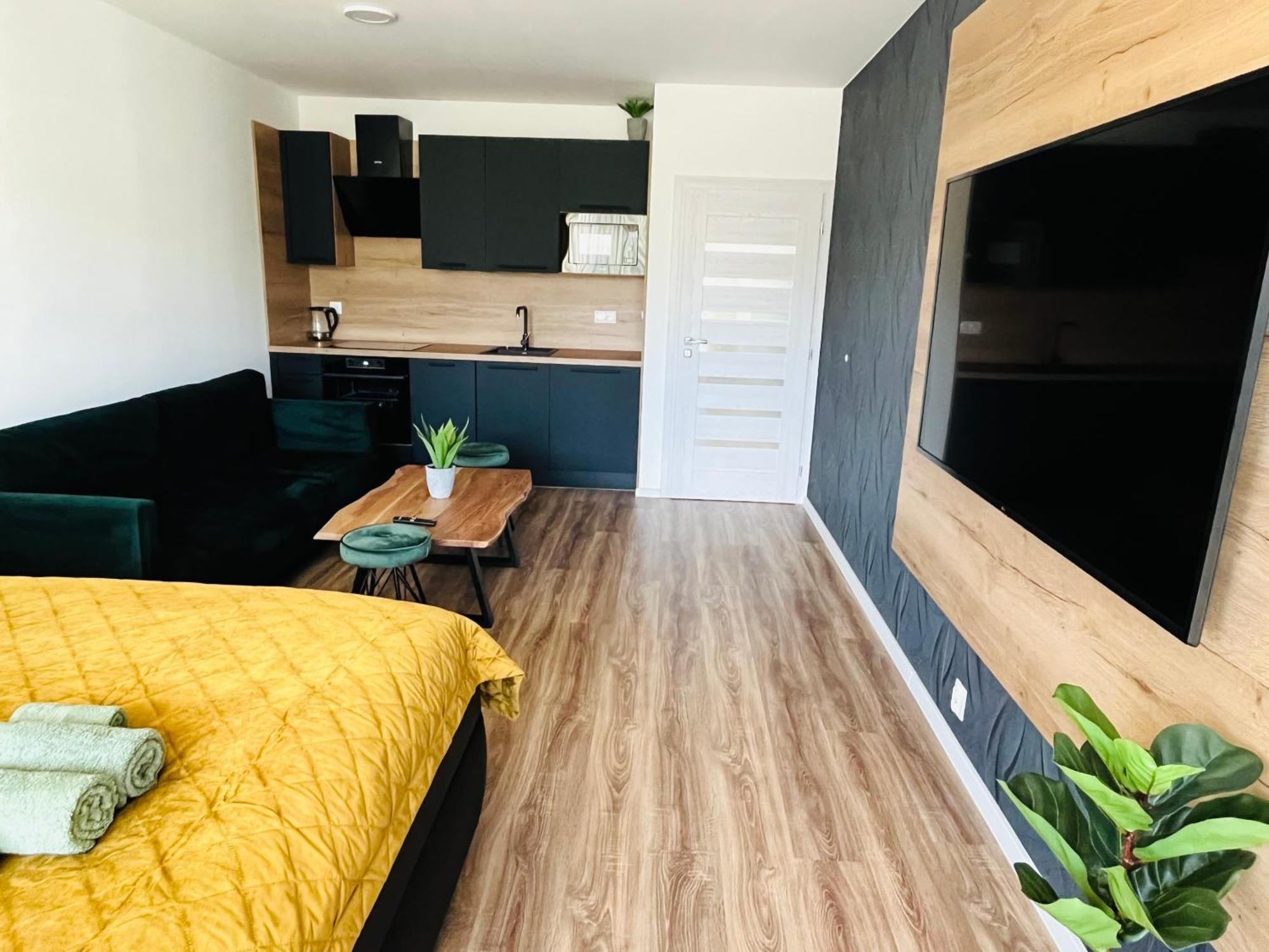 Apartman Urbanpark Trencin Exterior photo
